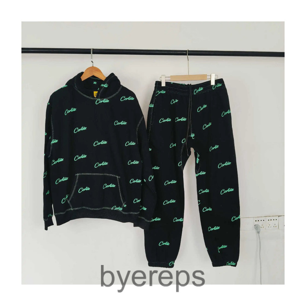 Unbranded Corteiz tracksuit ( has more of em ) — photo 2 of 4