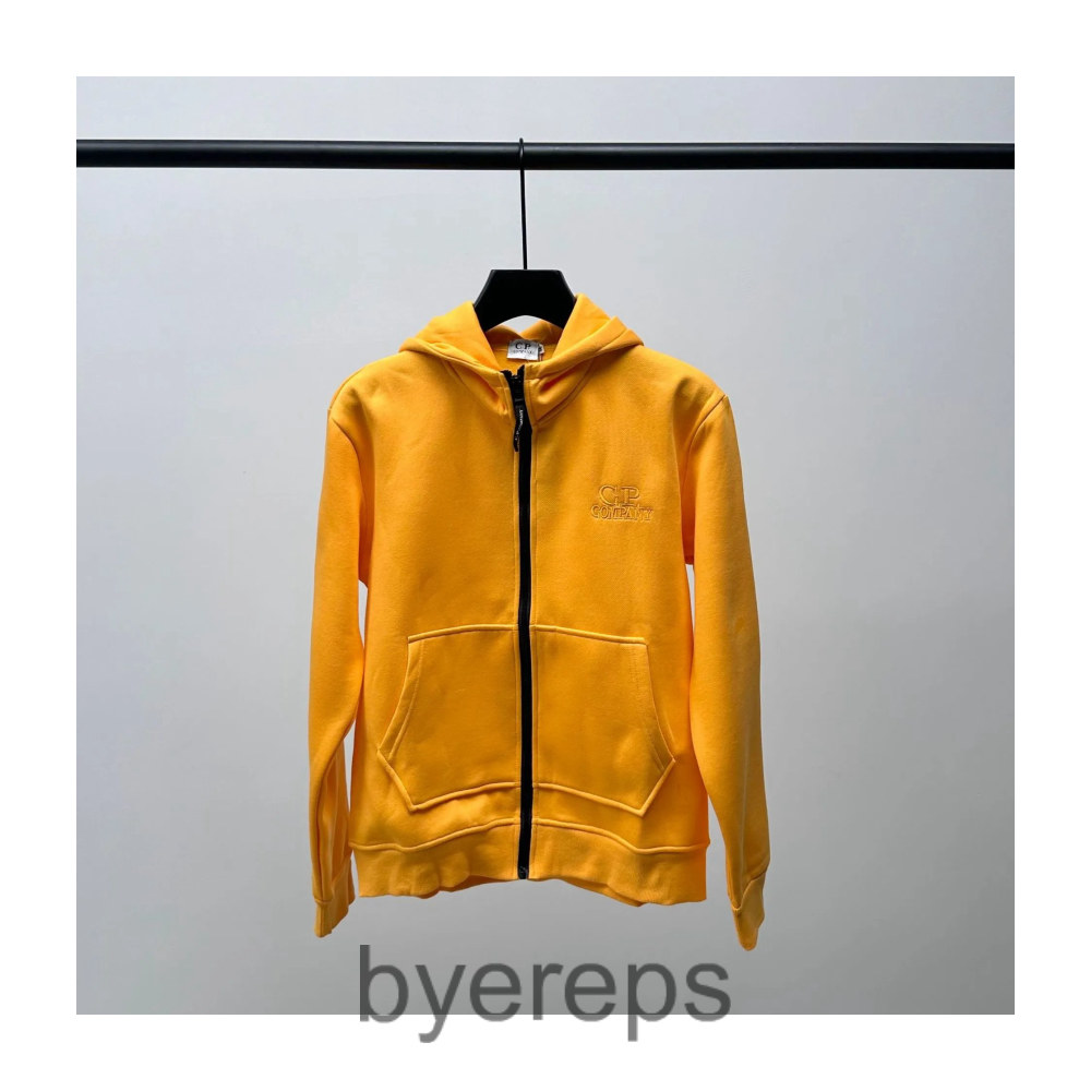 Unbranded CP Company hoodie — photo 4 of 4