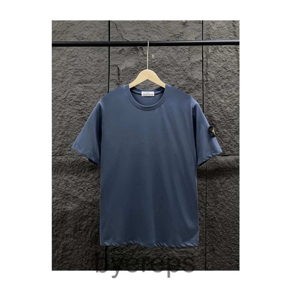 Unbranded CP company tee — photo 3 of 4