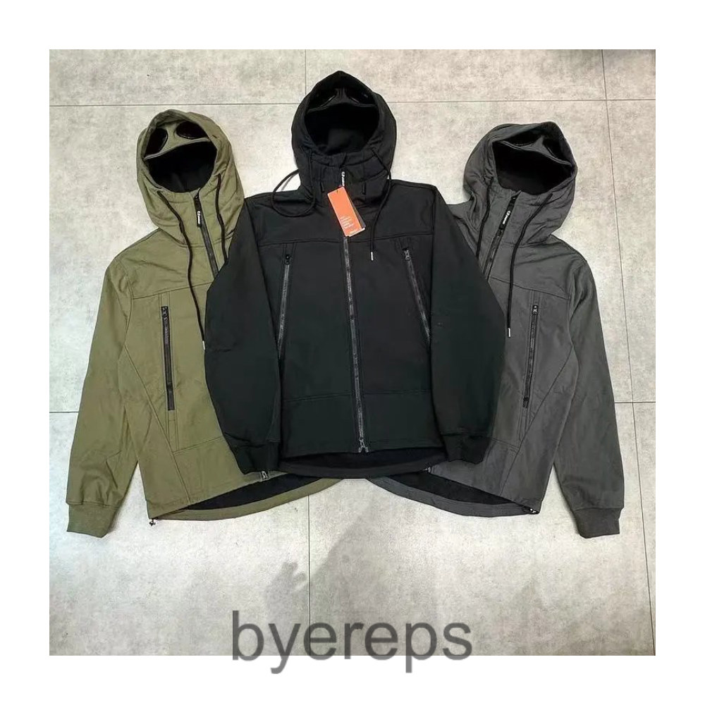CP company windproof jacket（19+ Colourways）