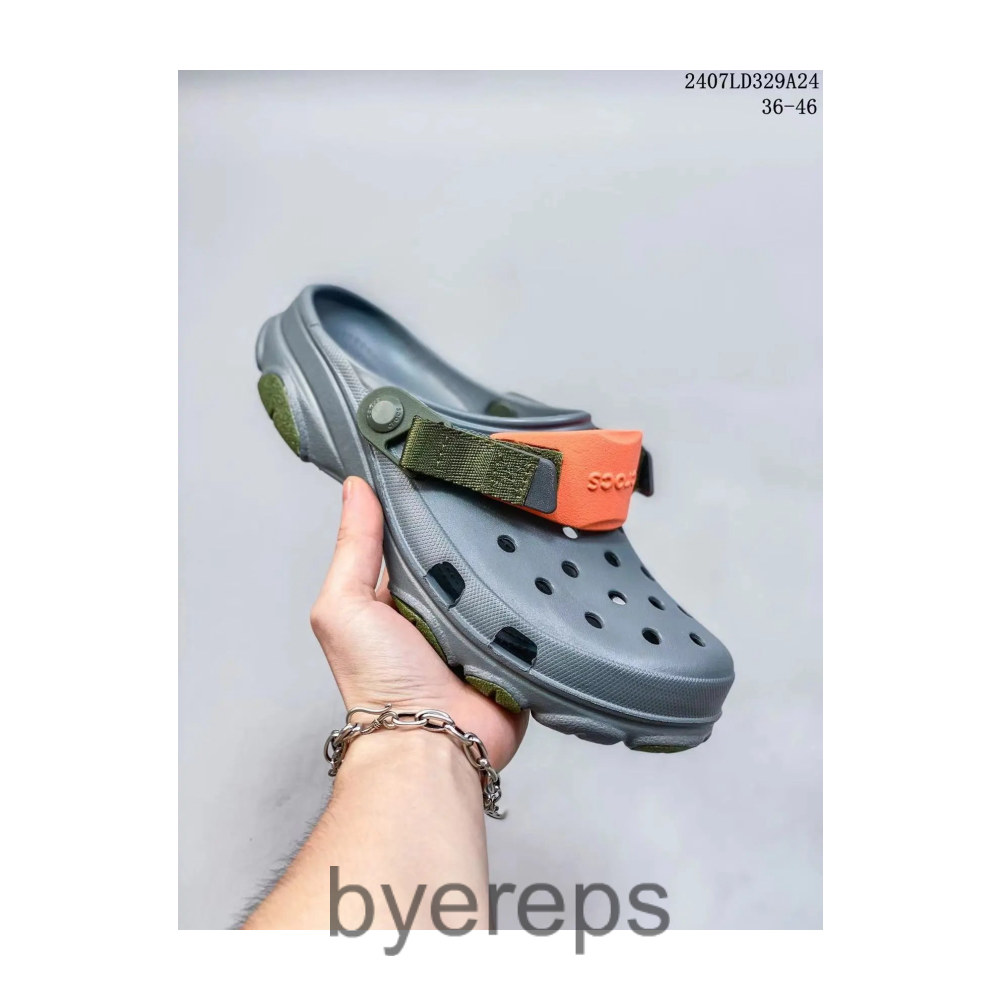 Unbranded Crocs Classic Model — photo 4 of 4