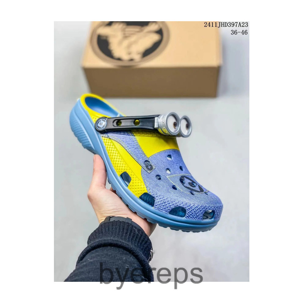 Unbranded Crocs Minions — photo 3 of 3