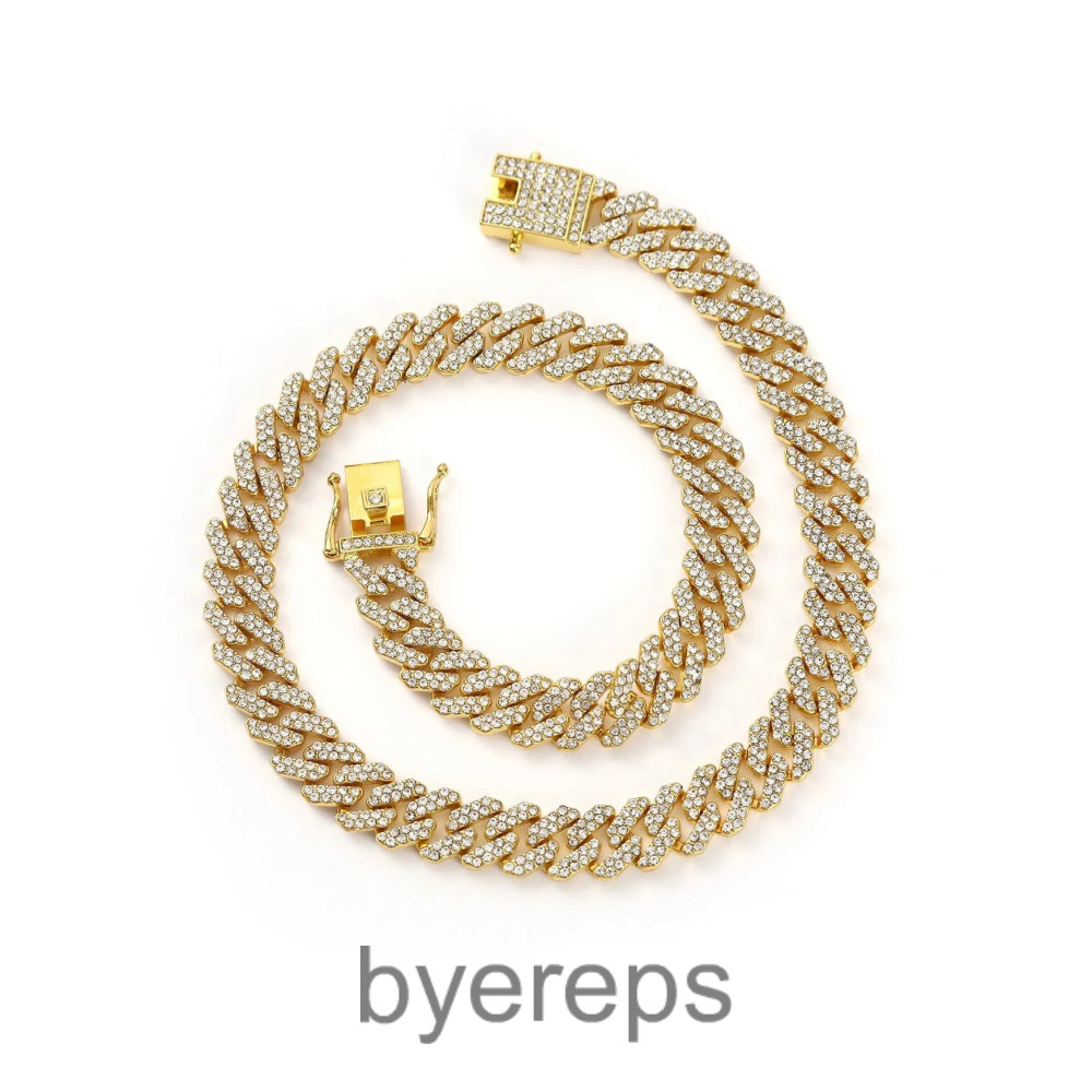 Cuban chain with diamonds Width 12cm