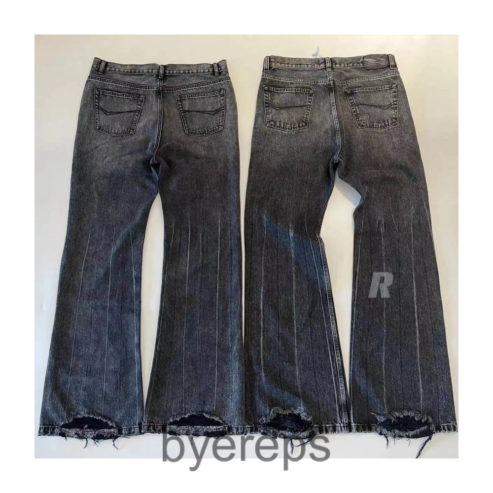 Unbranded Demna Flared 22FW Washed Destruction Old Flared Jeans — photo 3 of 4