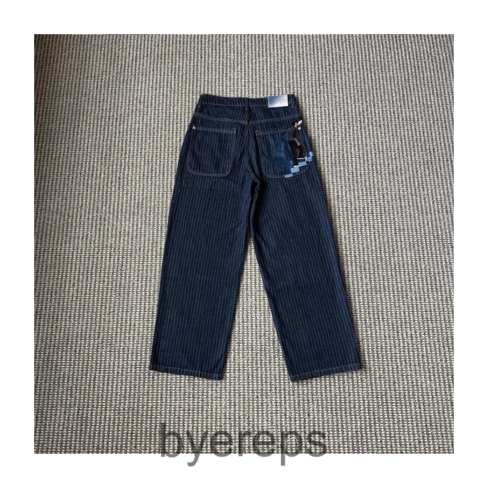 Derschutze Jeans