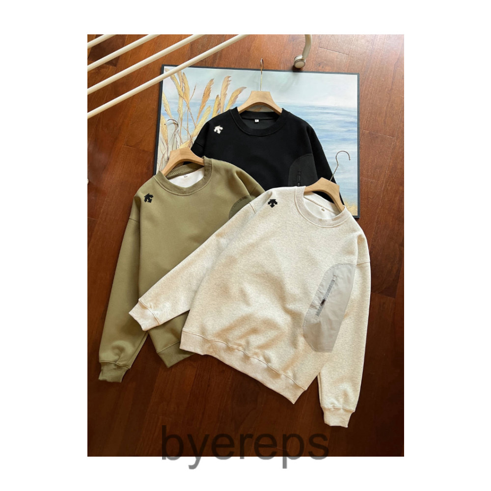 Unbranded Descente Hoodie — photo 2 of 4