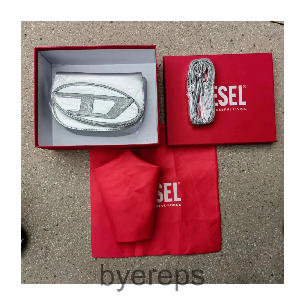 Unbranded Diesel Bag — photo 2 of 4