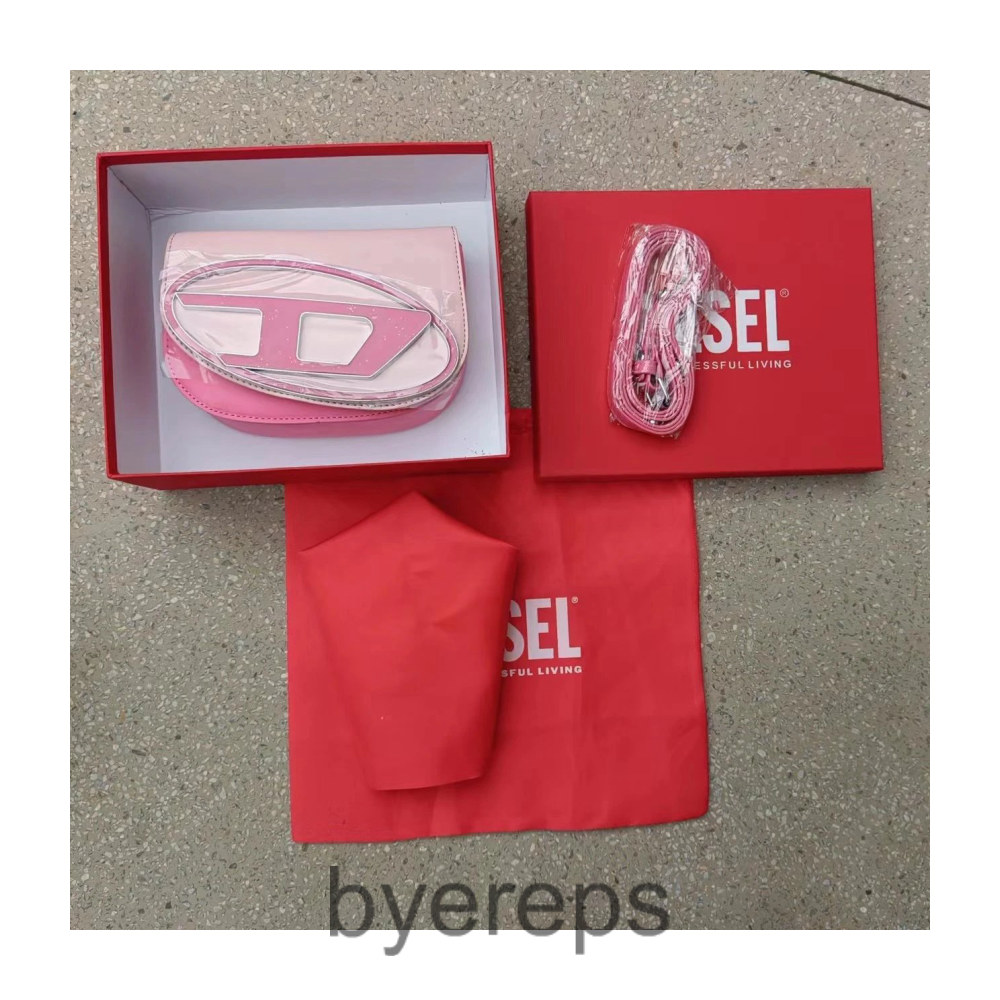 Unbranded Diesel Bag — photo 3 of 4