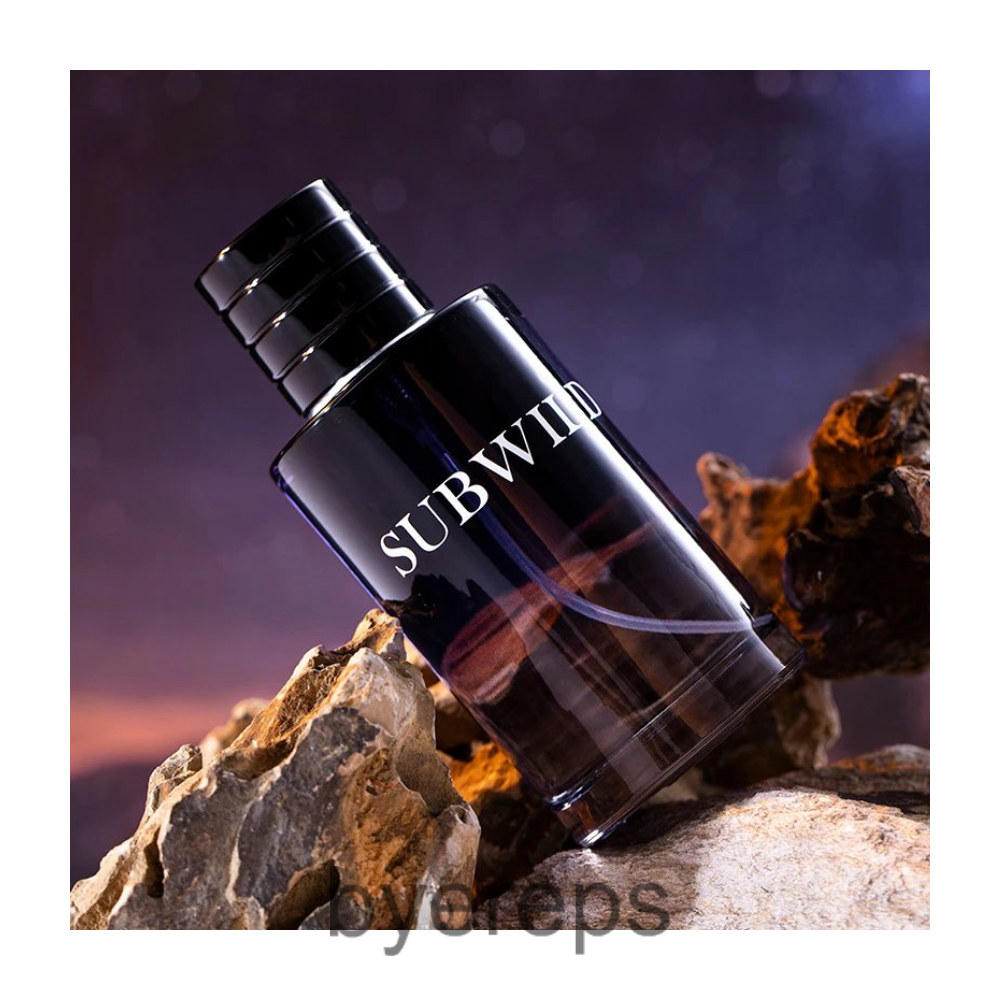 Dior Sauvage Eau de Toilette — photo 2 of 4