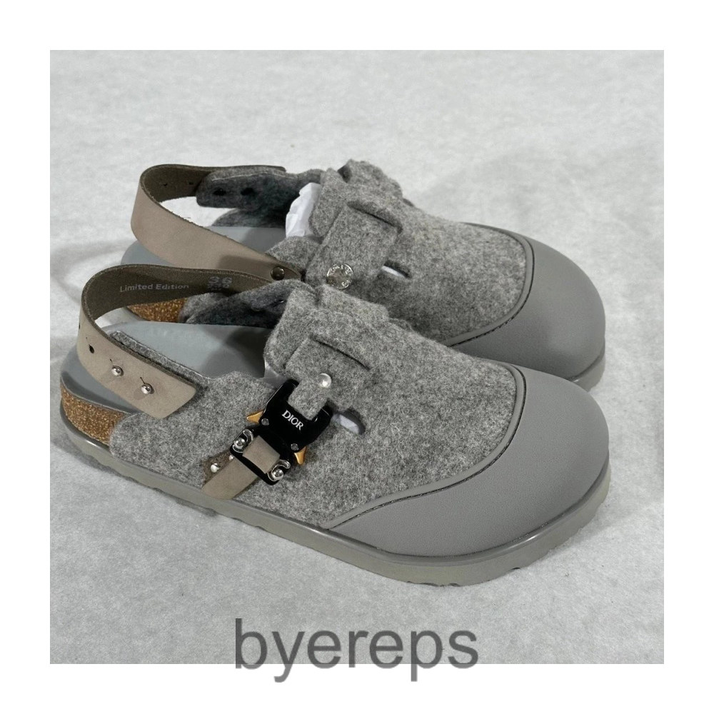 Dior x birkenstocks — photo 3 of 4