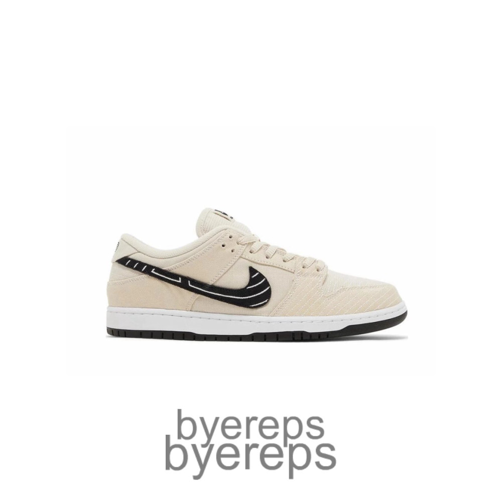 Dunk Low Albino Preto