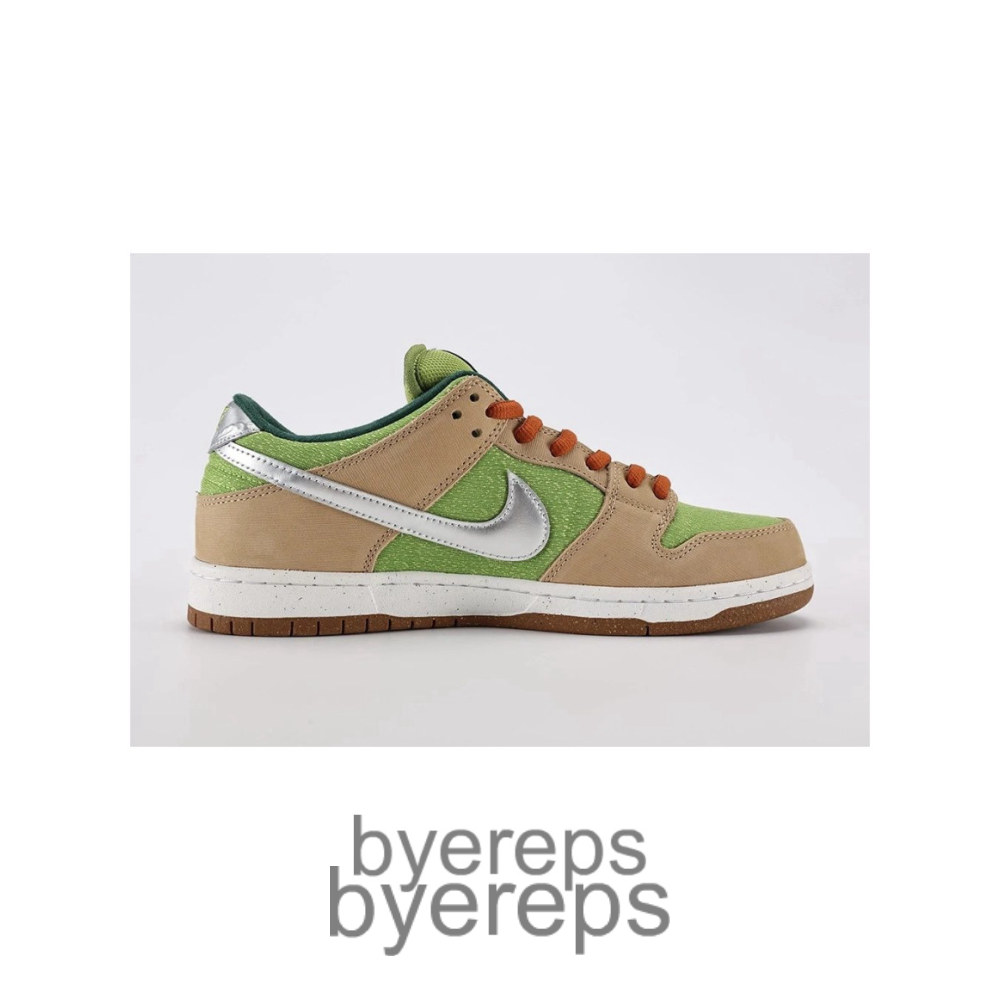 Dunk Low Escargot