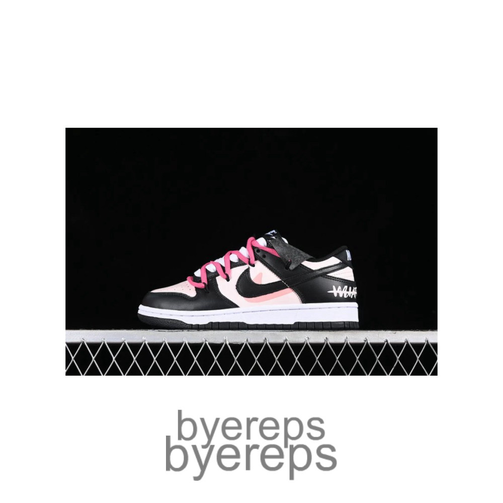 Dunk Low SB White/Black/Pink