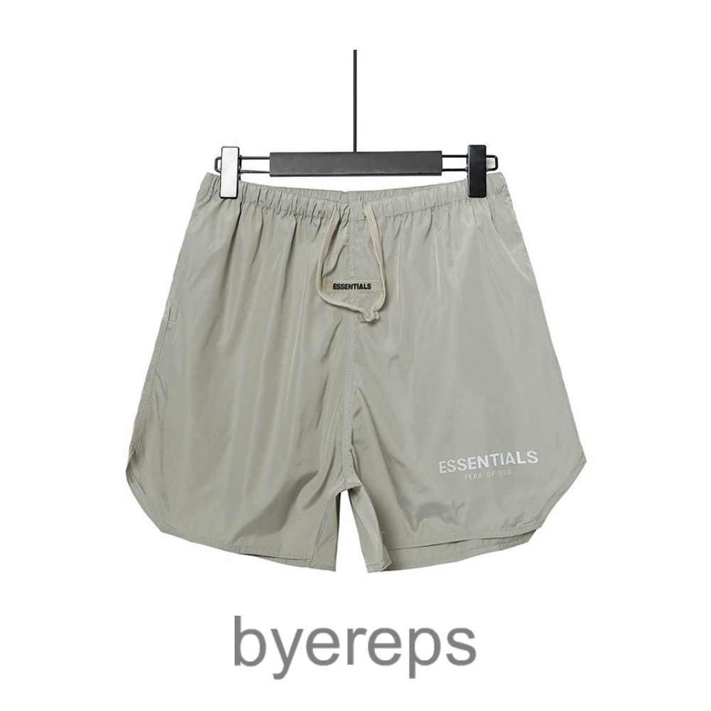 Unbranded Essenitals Shorts — photo 4 of 4