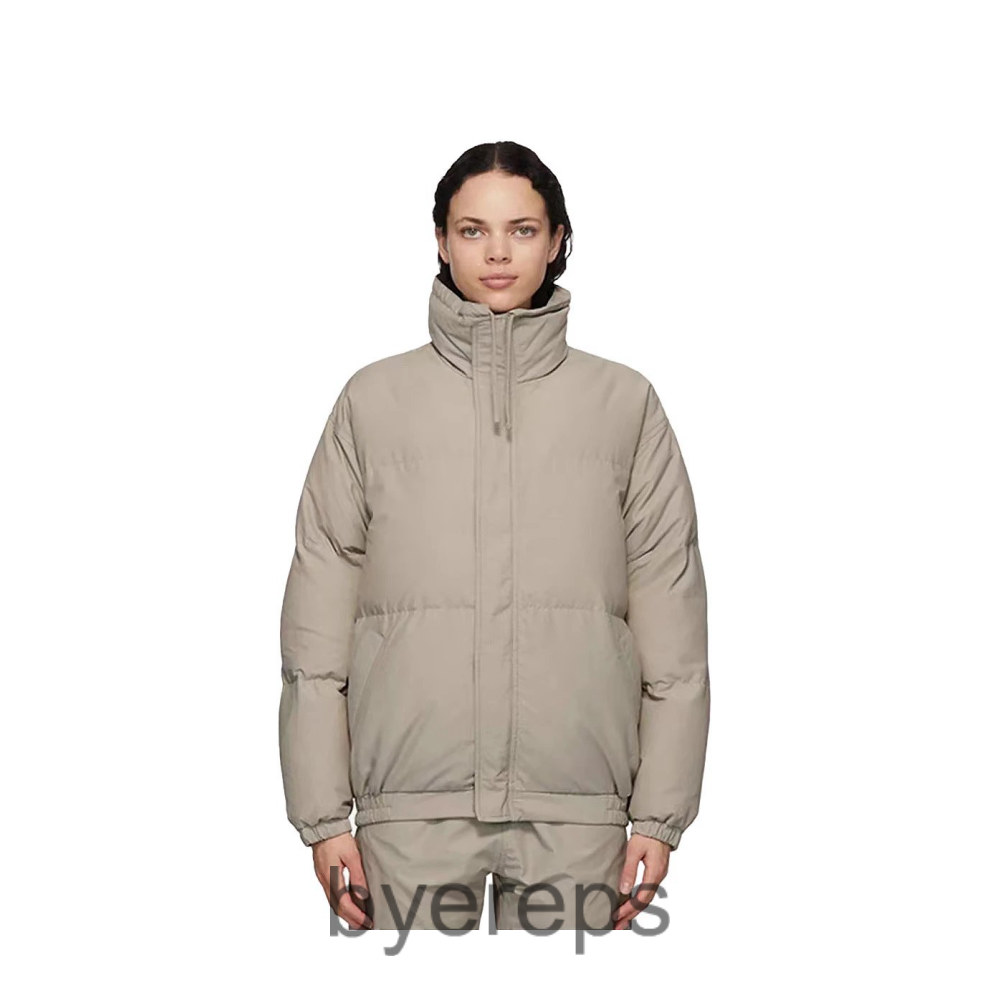 Unbranded Essential Puffers — photo 4 of 4