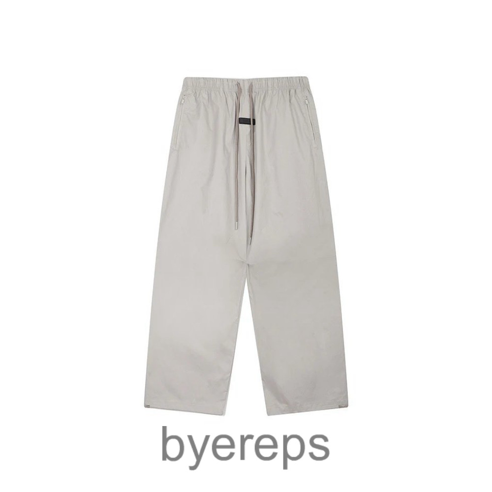 Fear of God Essentials baggy sweats ( has more of em ) — photo 3 of 4