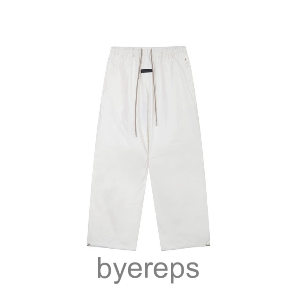 Fear of God Essentials baggy sweats ( has more of em ) — photo 4 of 4