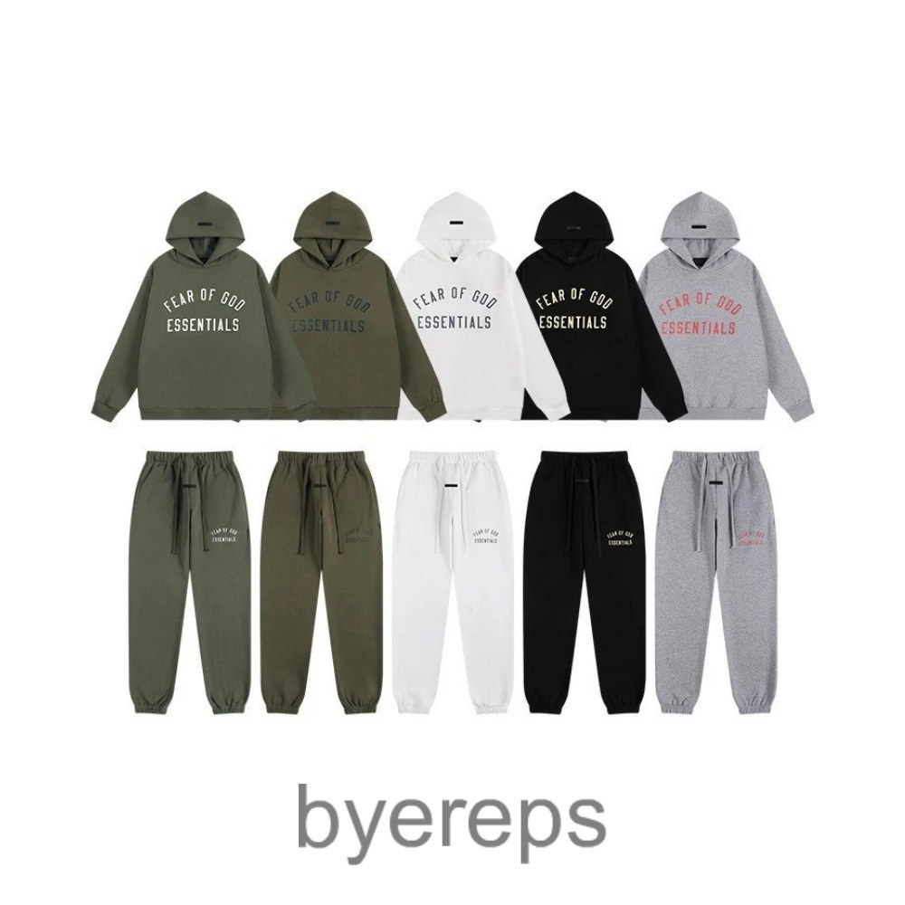 Fear of God Essentials Hoodie — photo 4 of 4