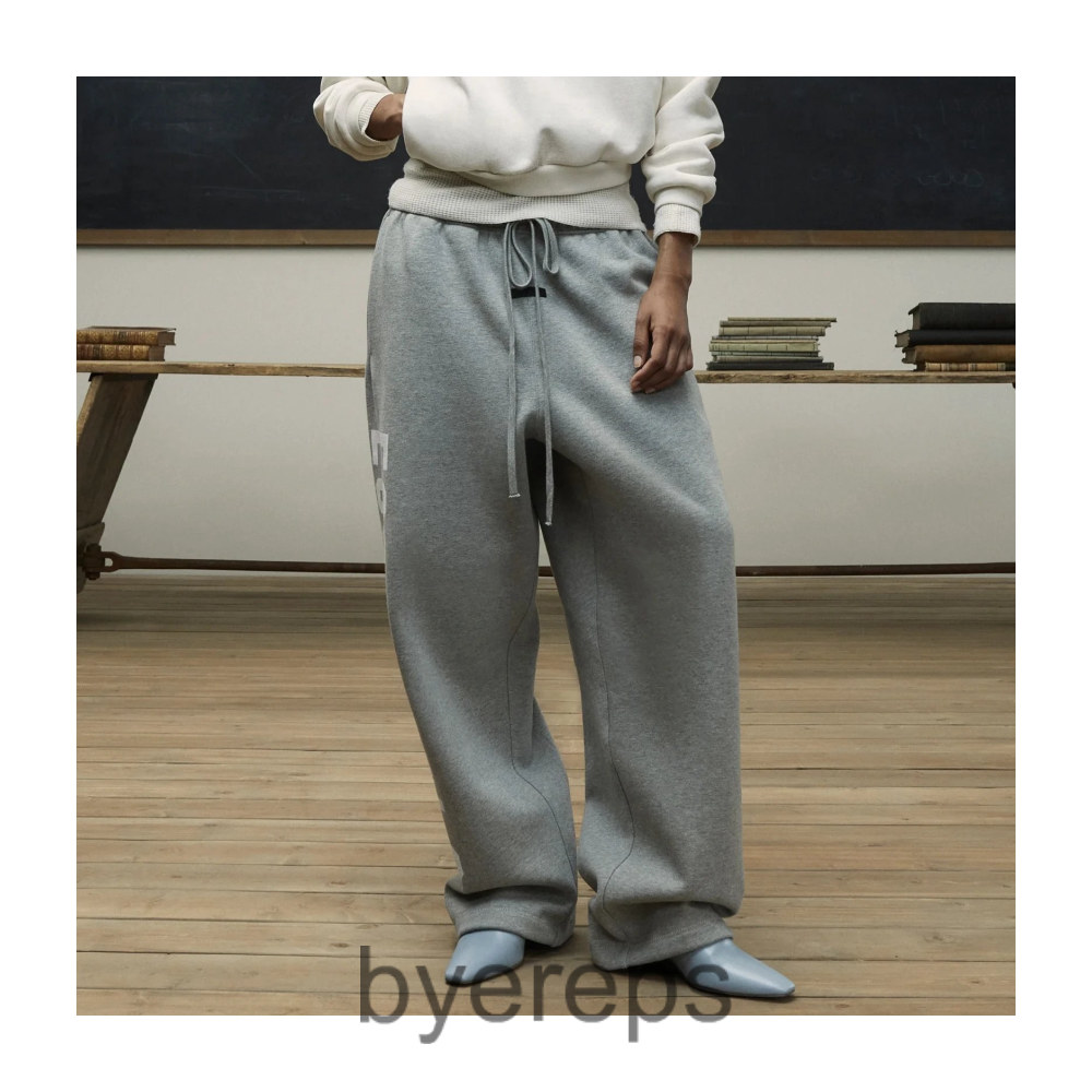 Fear of God Essentials Pants — photo 4 of 4