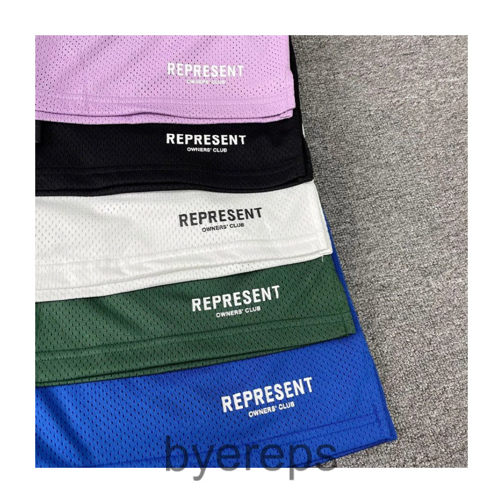 Fear of God Essentials Shorts — photo 3 of 4