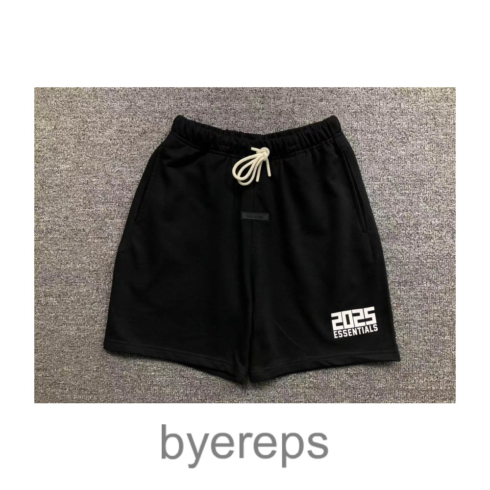 Fear of God Essentials Shorts — photo 4 of 4