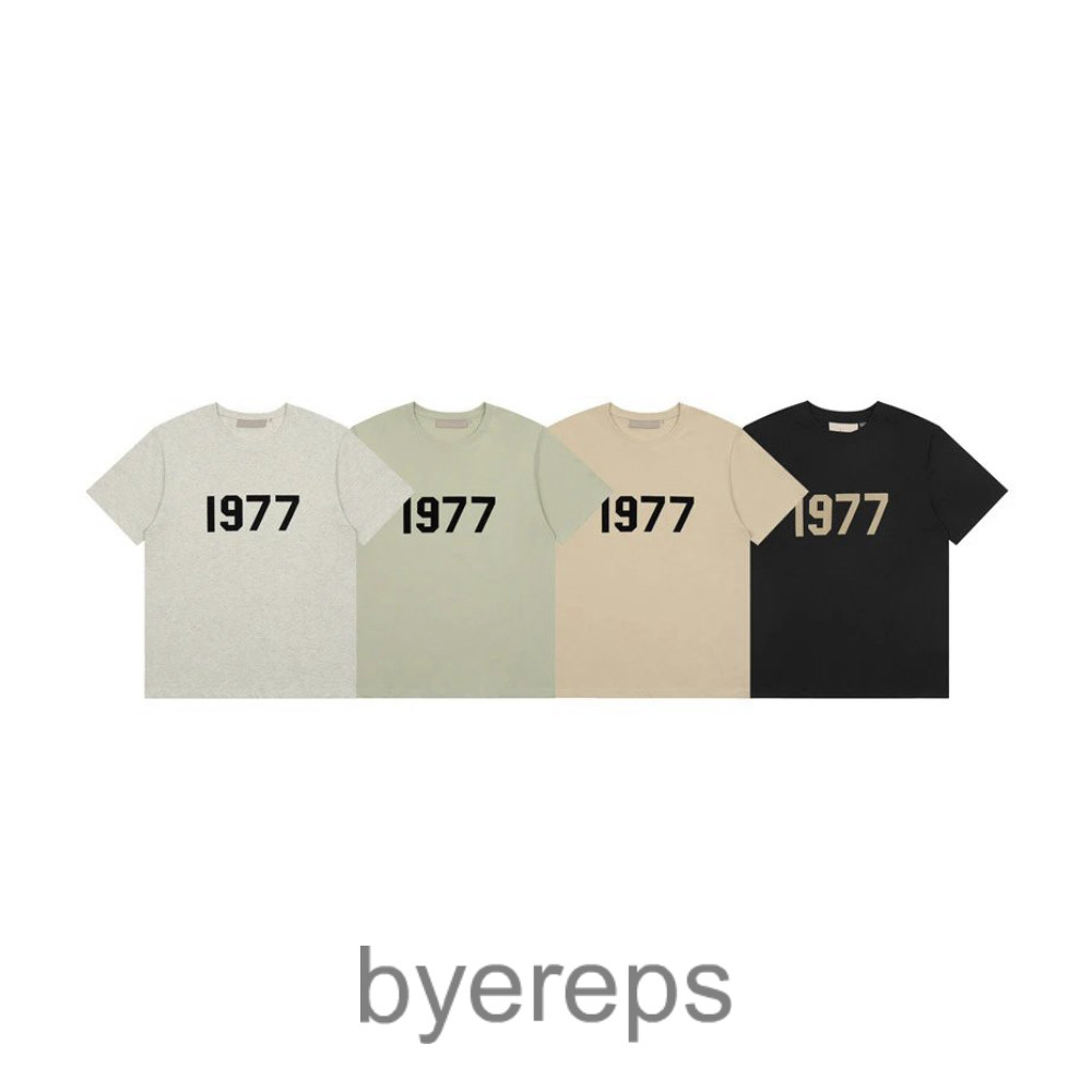 Essentials Tee