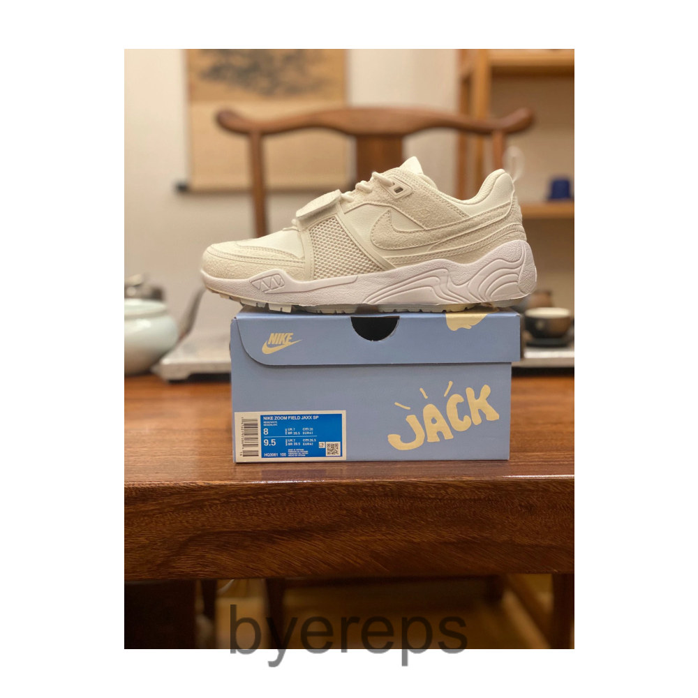 Exclusive nike shoes [OG Batch] — photo 2 of 4