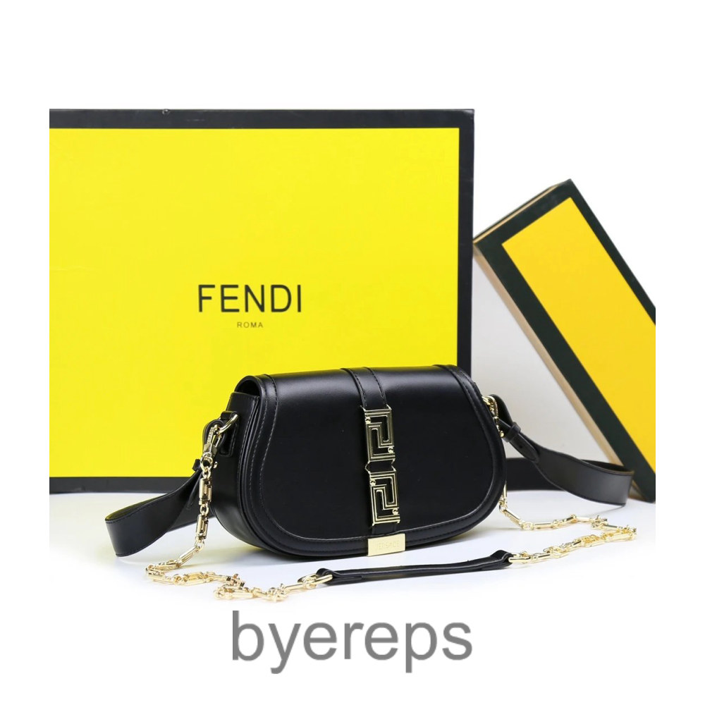 Fendi Bag — photo 2 of 4