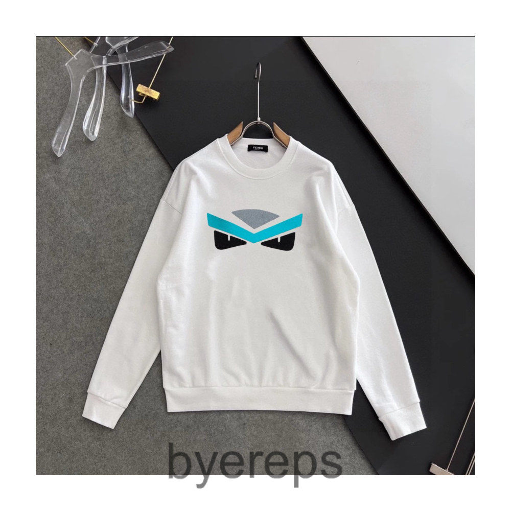 Fendi Hoodie — photo 2 of 4