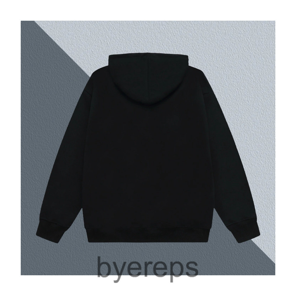 FENDI Hoodies(4 Colourways) — photo 2 of 4