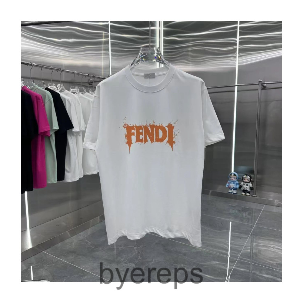 Fendi Tee — photo 2 of 4