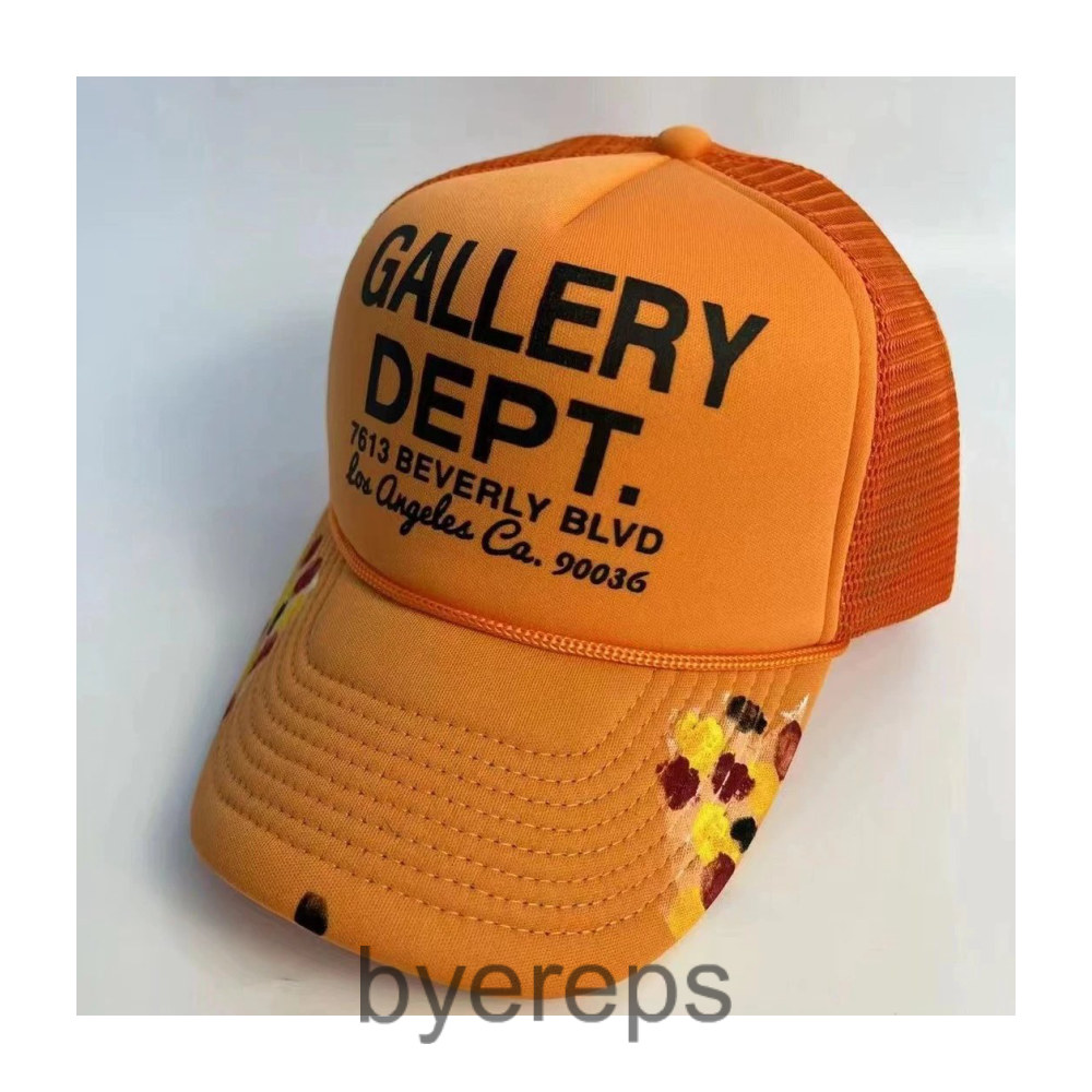 Gallery Dept Caps — photo 2 of 4