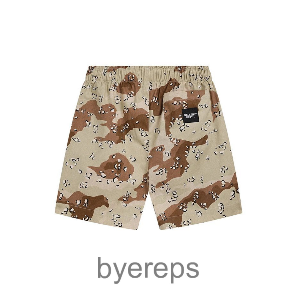 Gallery dept shorts & flared jeans — photo 4 of 4