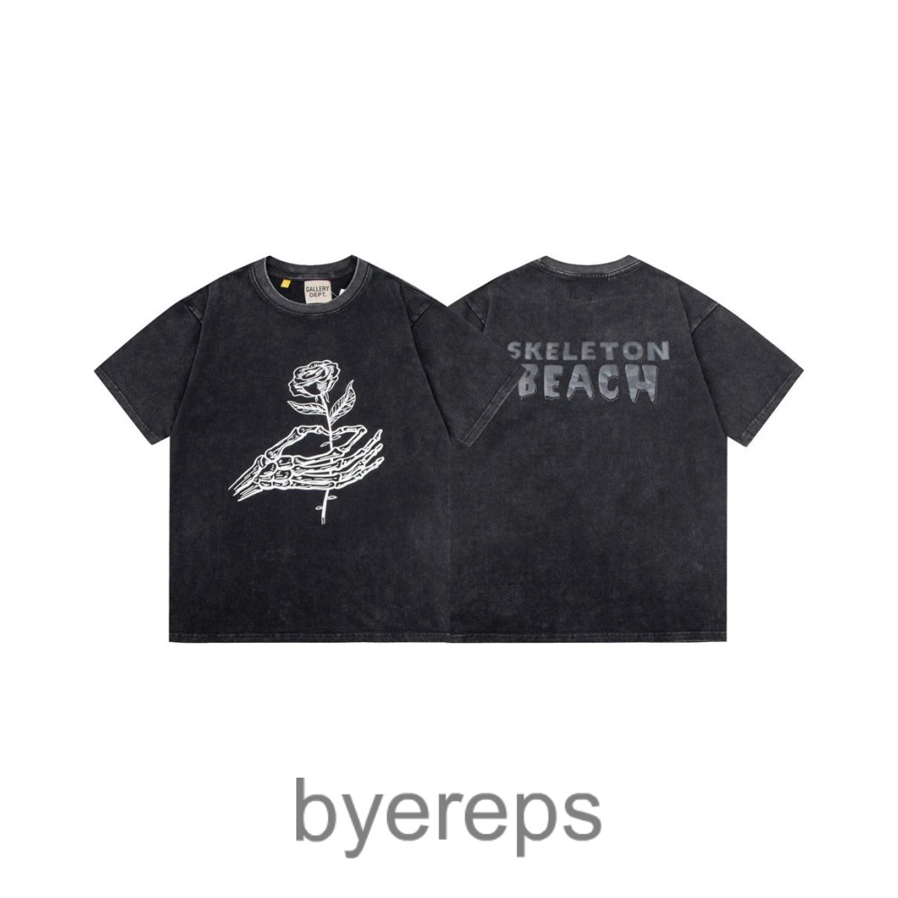Gallery dept tee ( has tons of em ) — photo 4 of 4