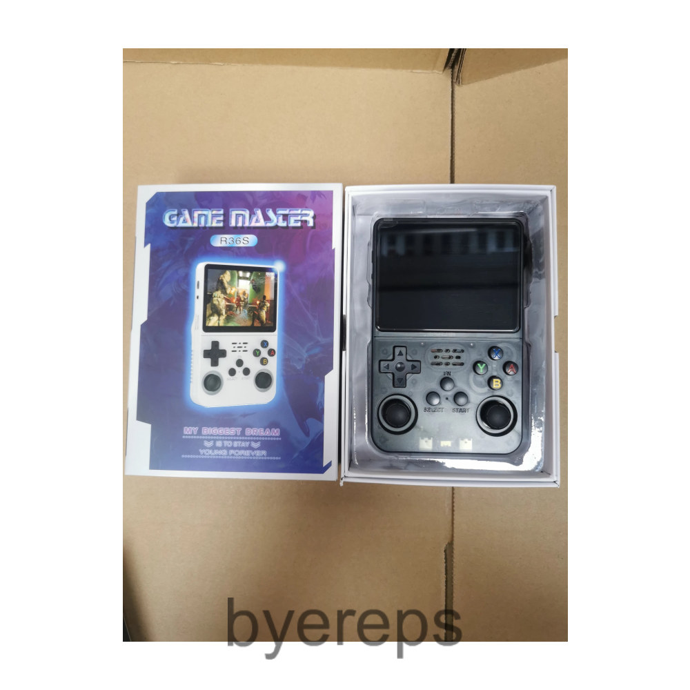 Unbranded Game Machine R36s — photo 2 of 4