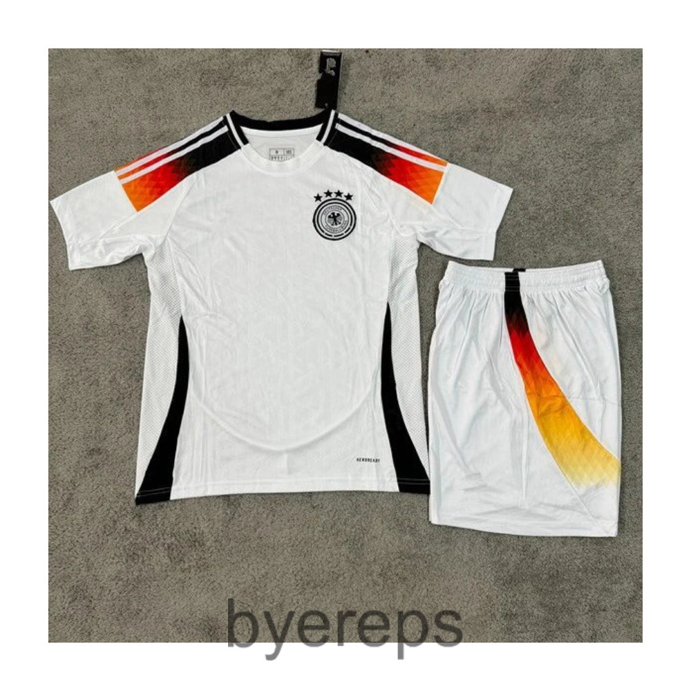 Unbranded Germany 2024 Player Jersey — photo 2 of 4