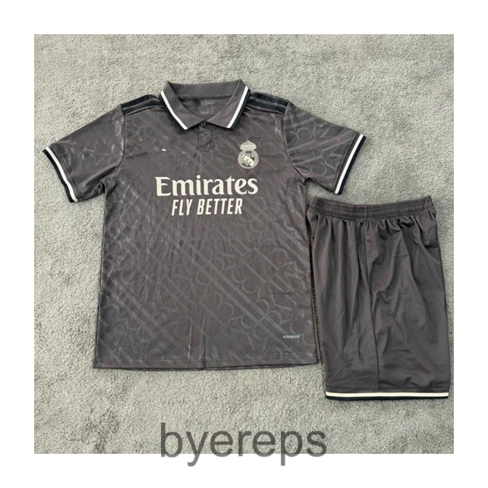Unbranded Germany 2024 Player Jersey — photo 3 of 4
