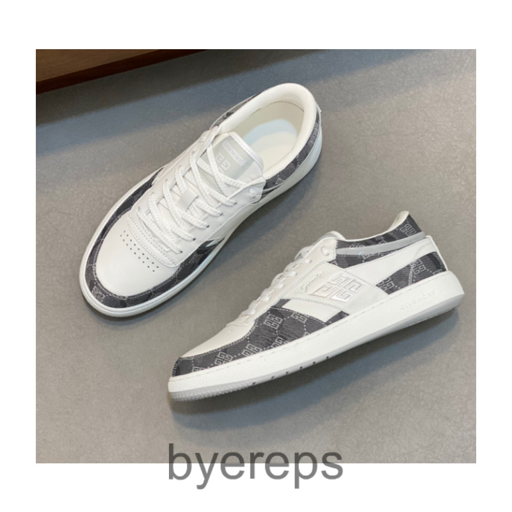 Givenchy Runner