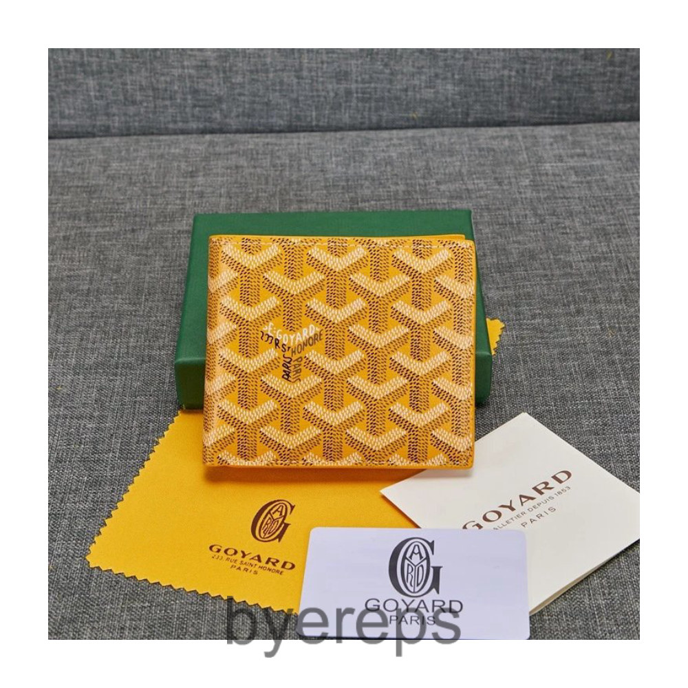 Goyard card wallet
