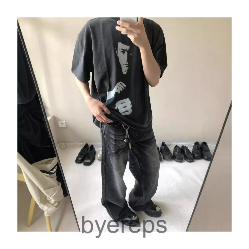 Unbranded Graphic tees ( more available ) — photo 3 of 4