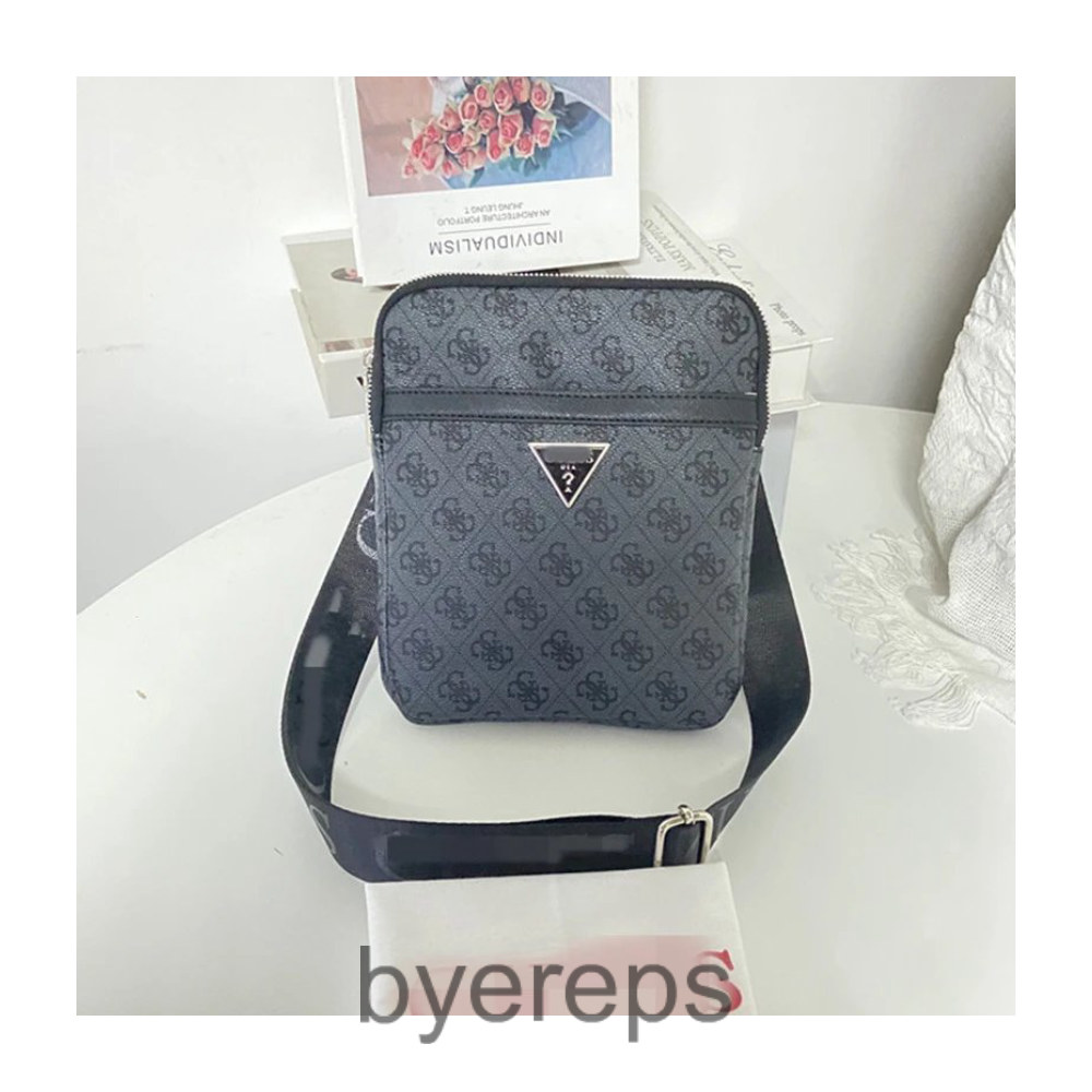 Unbranded Guess Bag — photo 2 of 4