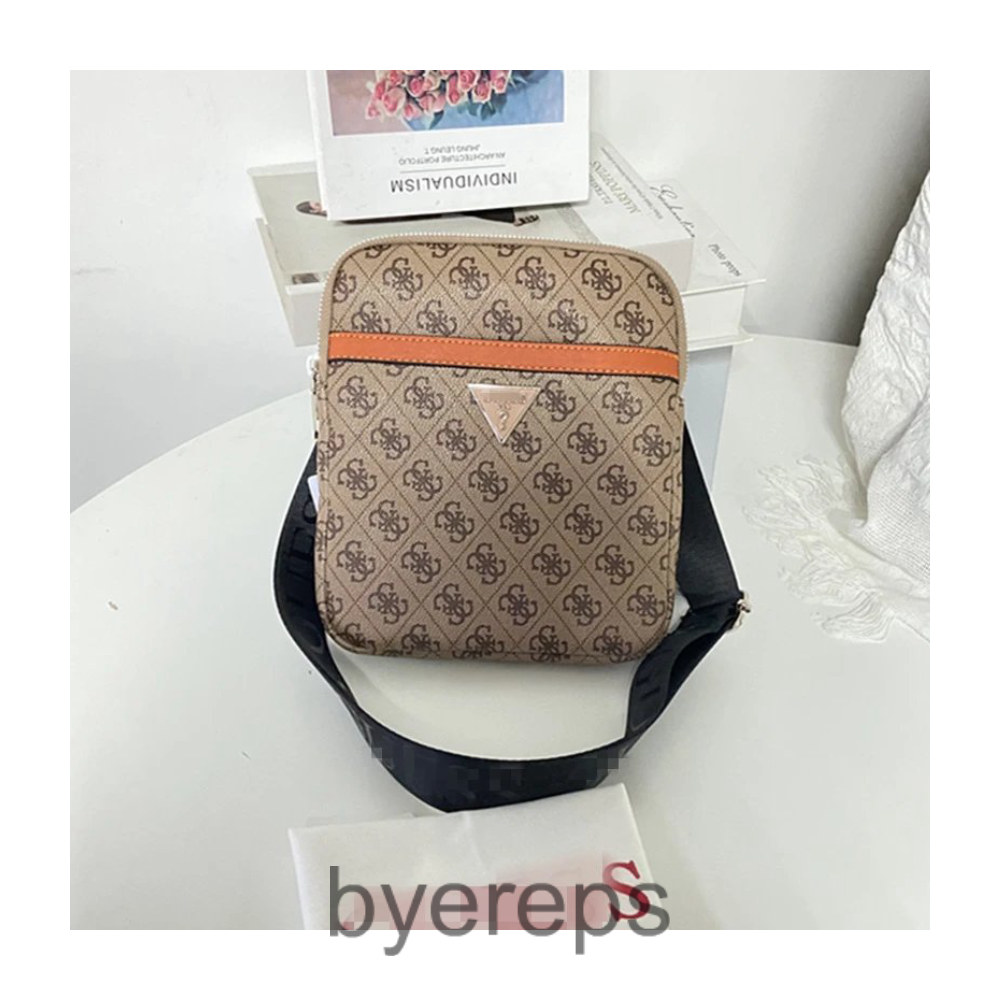 Unbranded Guess Bag — photo 3 of 4