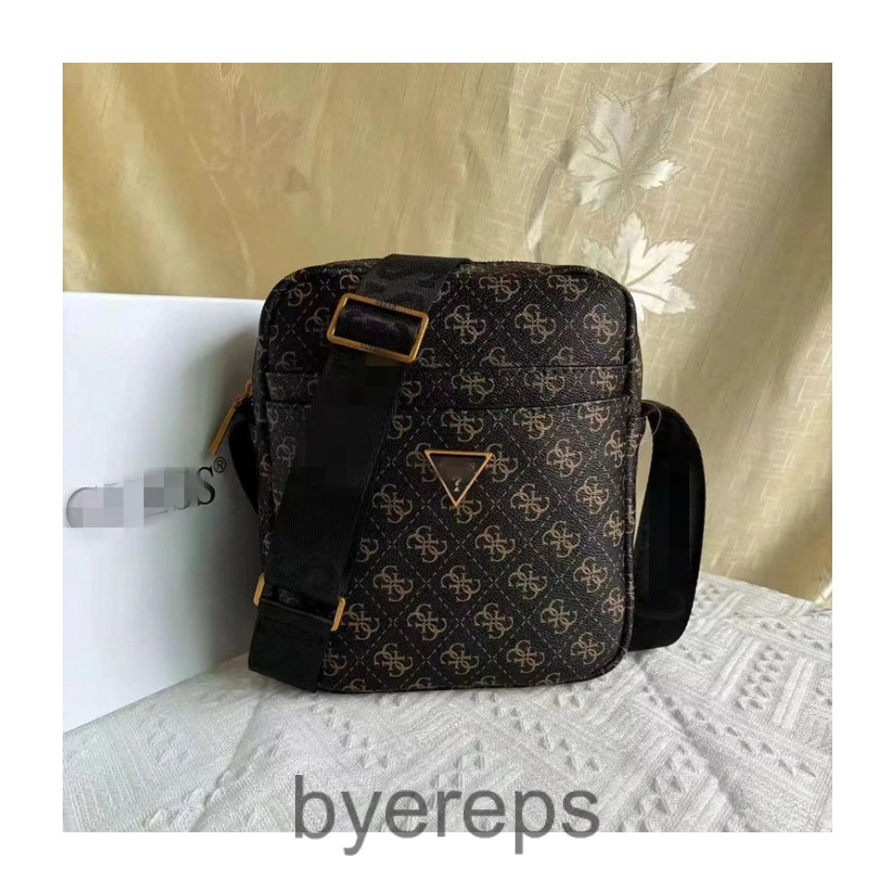 Unbranded Guess Bag — photo 3 of 4