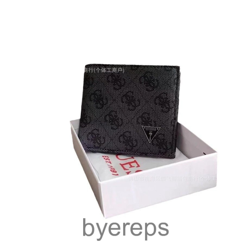 Unbranded Guess Wallet — photo 4 of 4