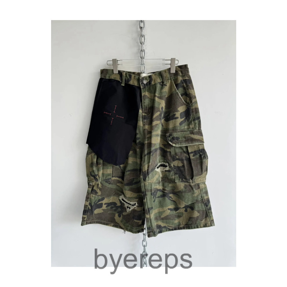Hell System Camo 7 points shorts
