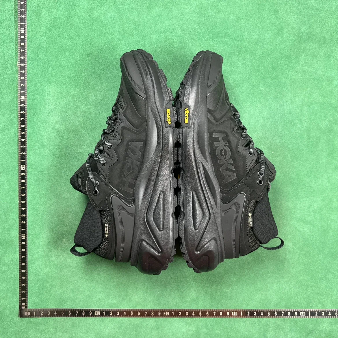 HOKA Kaha 2