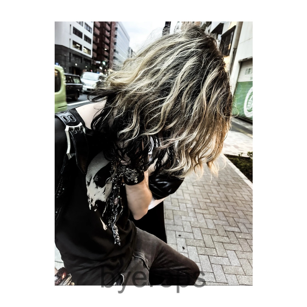 Hysteric Glamour Skullberry Tee