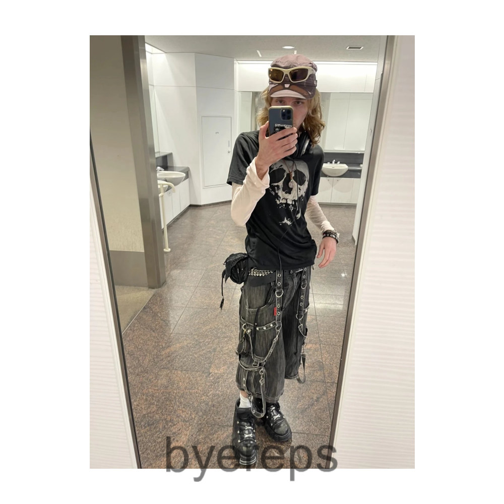 Hysteric Glamour Skullberry Tee — photo 2 of 3