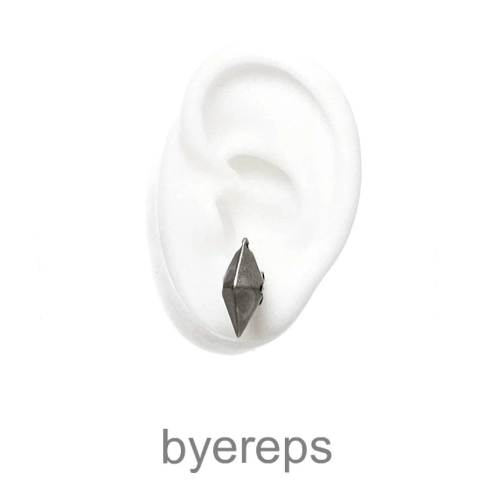 Iiimiii Residual Network I Series Dark Cone Patchwork Stud Earrings