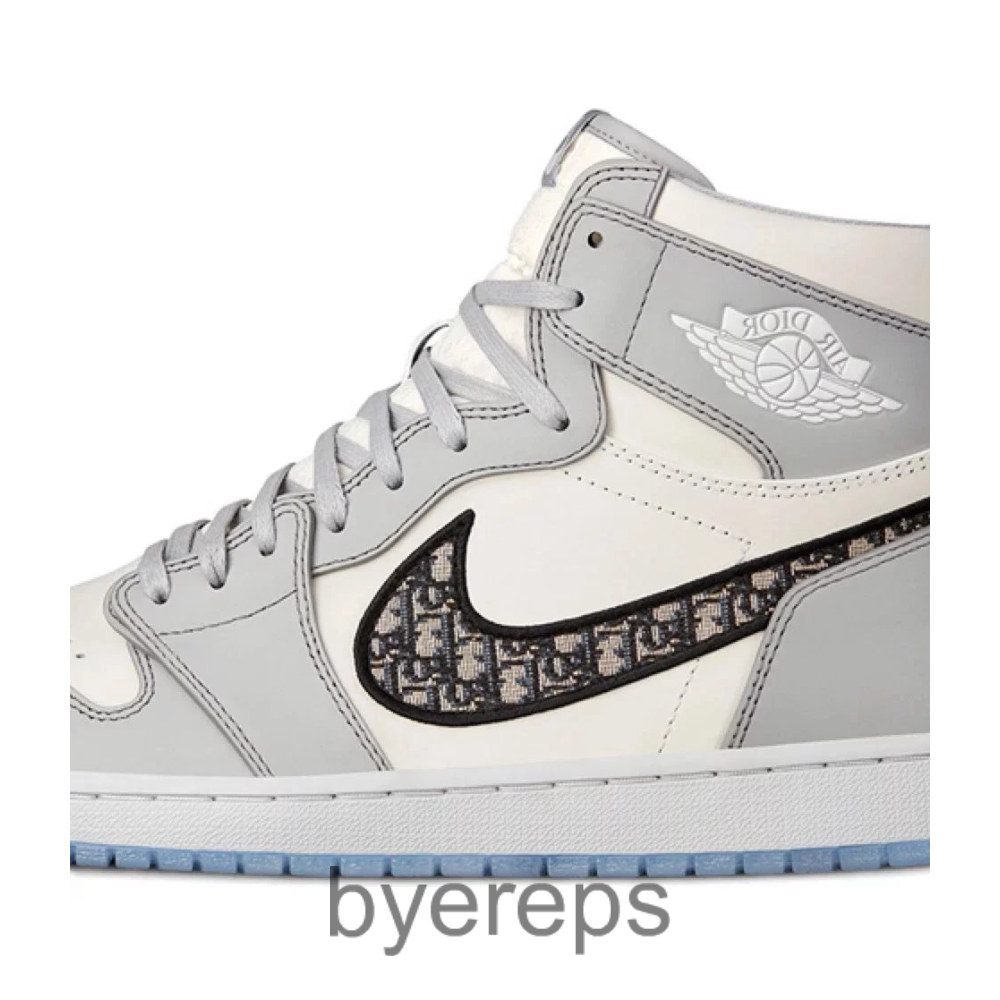 Jordan 1 High Dior